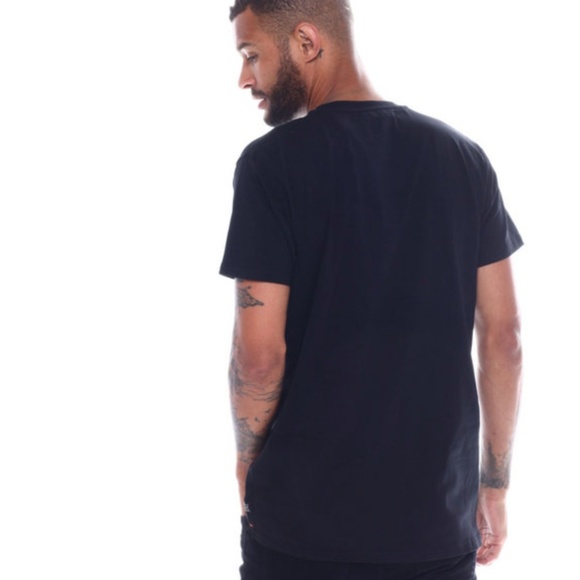 New! Men's Eye Of The Heart Black Shirt Size L - Picture 2 of 3